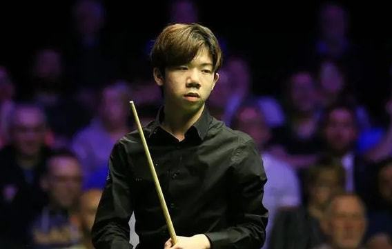 假动作晃过 假动作晃过